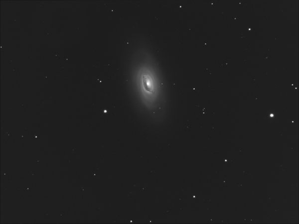 NGC-4826